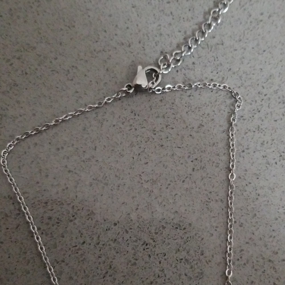 🆕️Stethoscope Heart necklace - Picture 4 of 8